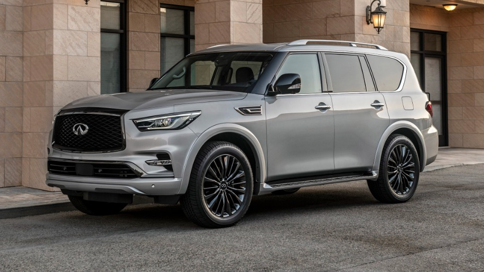 سيارة إنفينيتي QX80  تفوز بلقب أفضل سيارة رياضية متعددة الاستعمالات في دورة هذا العام من جوائز لاكشوري 100